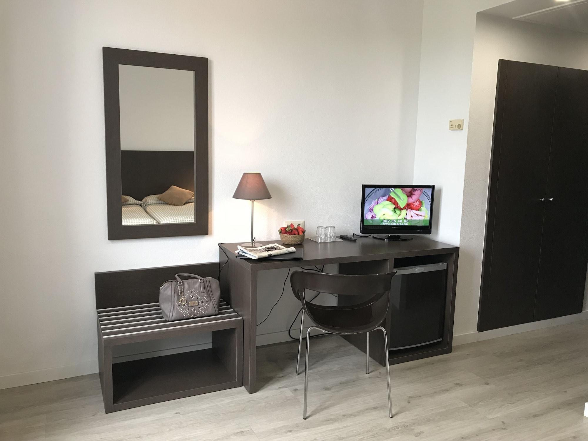 Hotel Restaurant Bon Retorn 피게레스 외부 사진