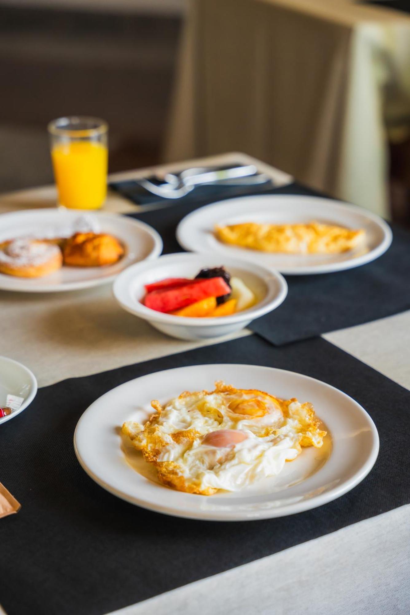 Hotel Restaurant Bon Retorn 피게레스 외부 사진